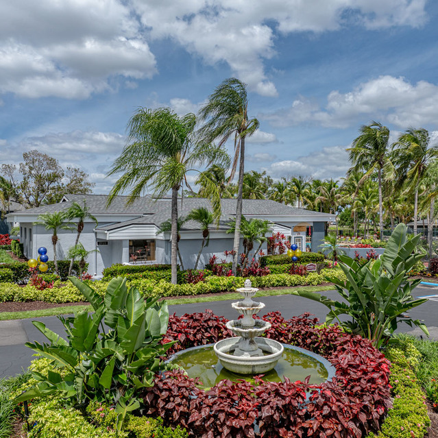 The Park at Positano - Property Frontyard