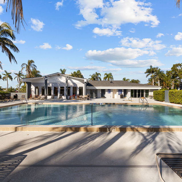 The Park at Positano - Swimming Pool with the View of the Apartment