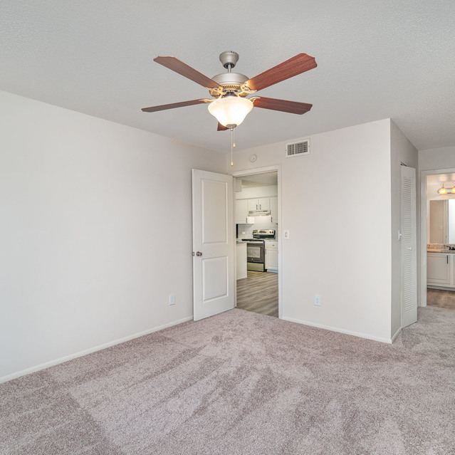The Park at Positano - Empty Space Room with Carpeted Floor